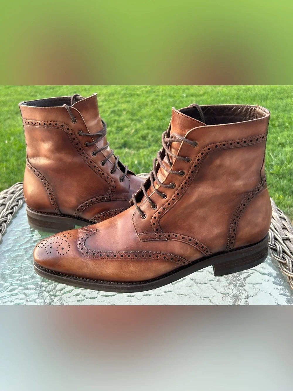 Excellent! Mens THURSDAY BOOT Company WINGTIP Burnished Leather Dress Boot 10.5